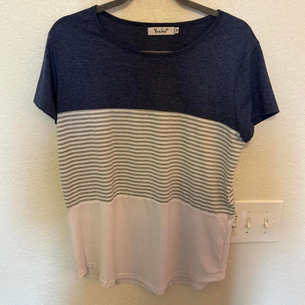 YunJey Women's multi Shirt